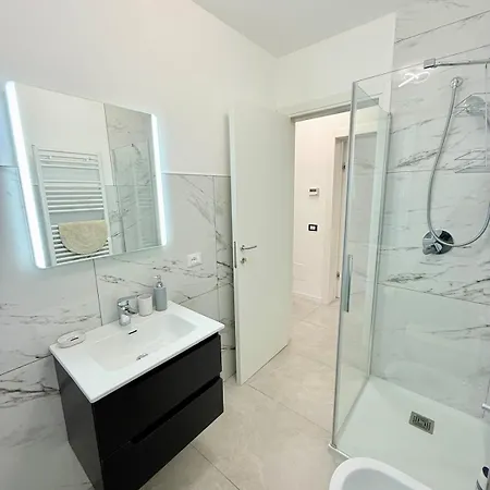 Casa Antoleo - Borgo Casale Centro 4*