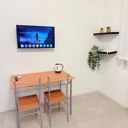 Casa Antoleo - Borgo Casale Centro ゲストハウス