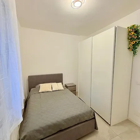 Casa Antoleo - Borgo Casale Centro 4*